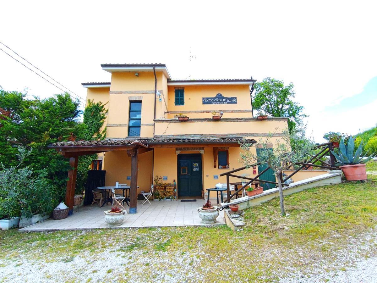 Locanda Tane San Giovanni  Buitenkant foto
